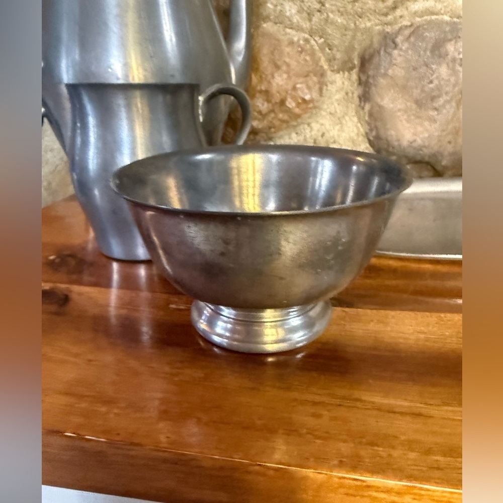 Vintage International Pewter Tea Set 4pc Coffee Pot Creamer Sugar Tray Mid Cen - Picture 9 of 12